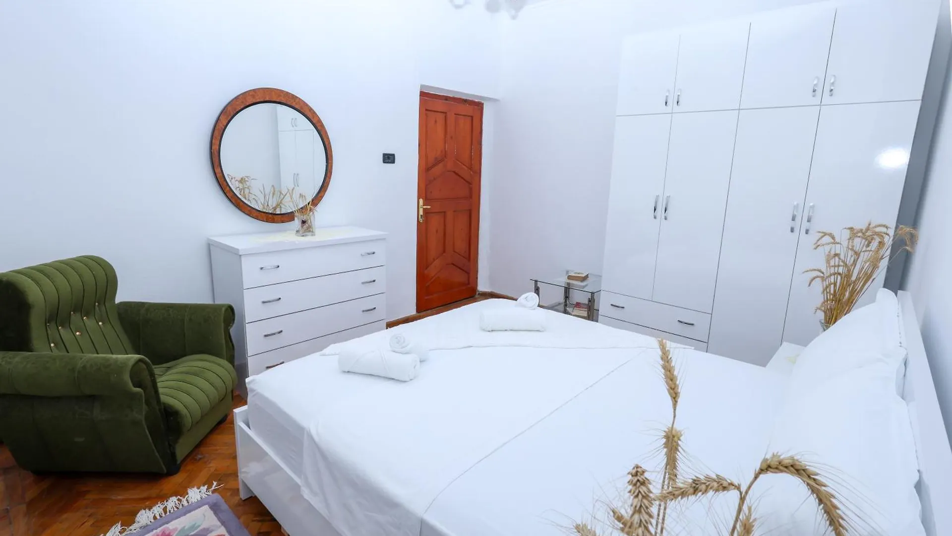 The Cozy 2 Room Apartment Berat