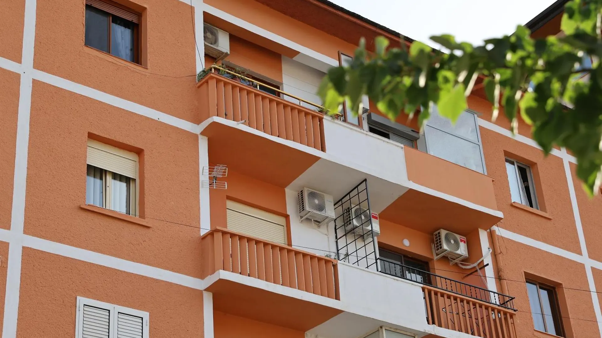 The Cozy 2 Room Apartment Berat Albania