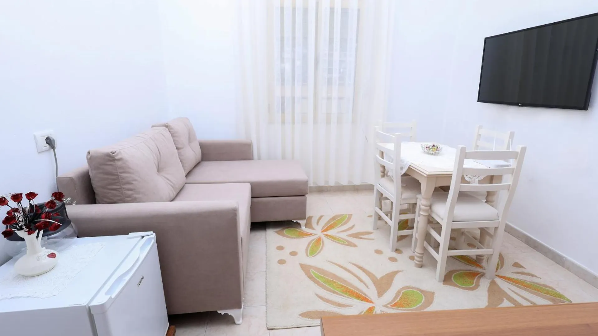 The Cozy 2 Room Apartment Berat 0*,  Albania
